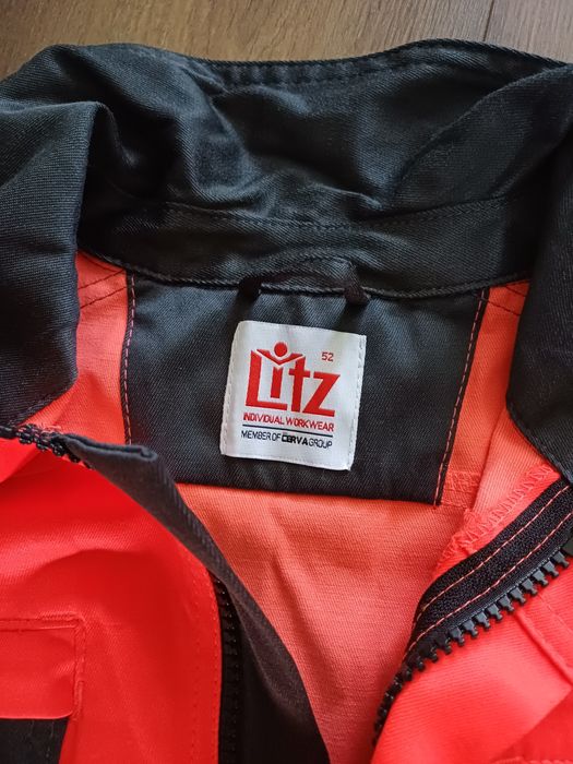 Odzież robocza nowa. KURTKI PO 70 ZŁ, SPODNIE 70 ZŁ