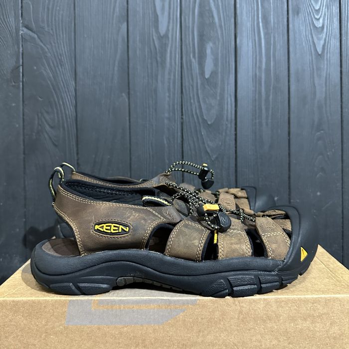 Шкіряні  босоніжки Keen 26.5 cm