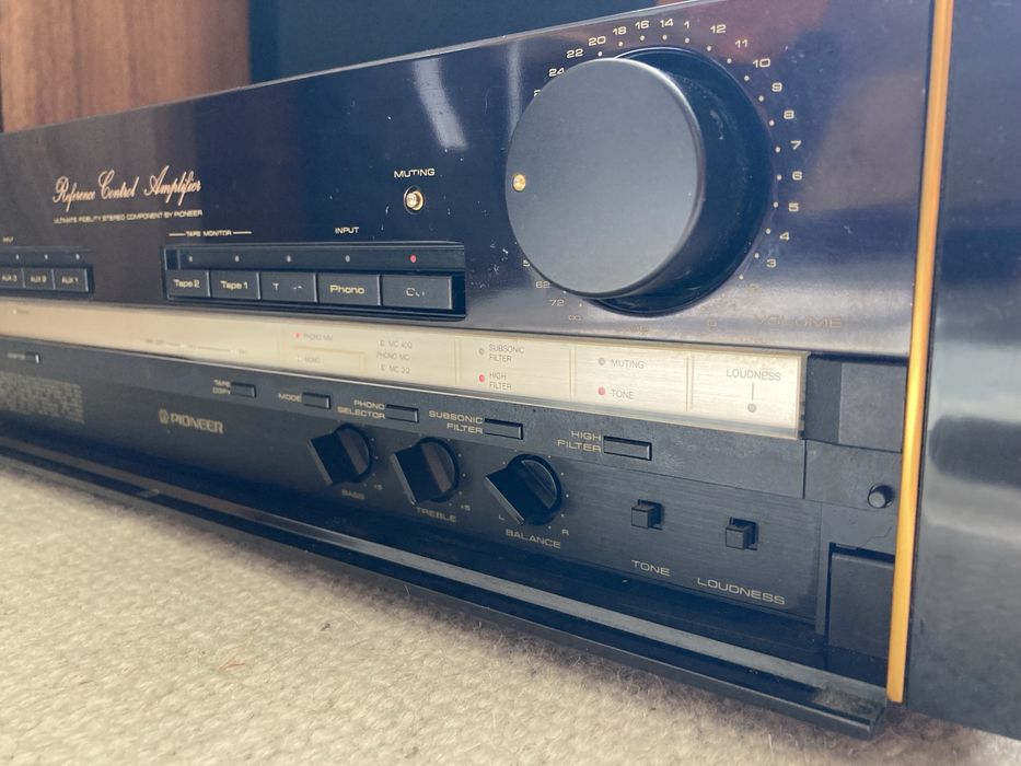 Pioneer C90 pre amp Urushi
