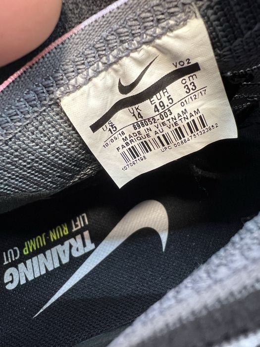 Кросівки 49.5р.  Nike Free Train Virtue