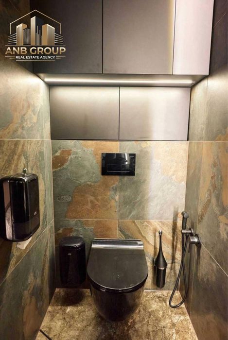 Свет есть! Аренда дизайнерского офиса 125м2, ЖК Бусов Хилл, Печерск