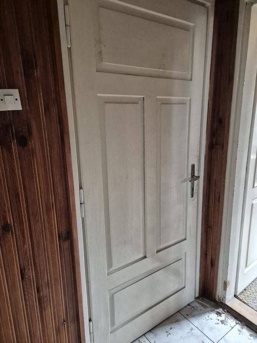 Oddam  za darmo stolarka i boazeria