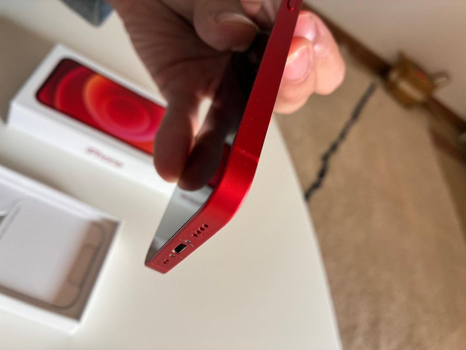 iPhone 12 mini red
