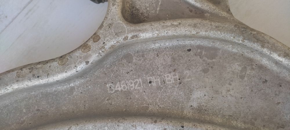 Важіль, ричаг Opel Zafira C, лівий