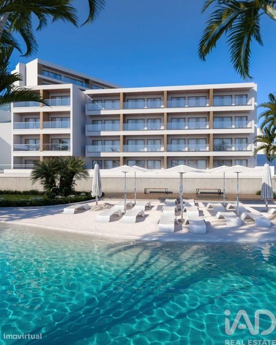 Apartamento T2 em Calheta de 184,00 m2