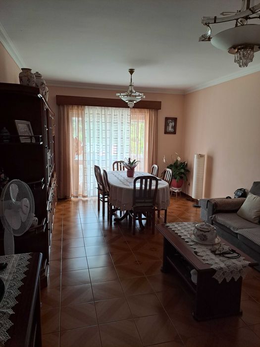 T 2 Gondomar centro garagem individual