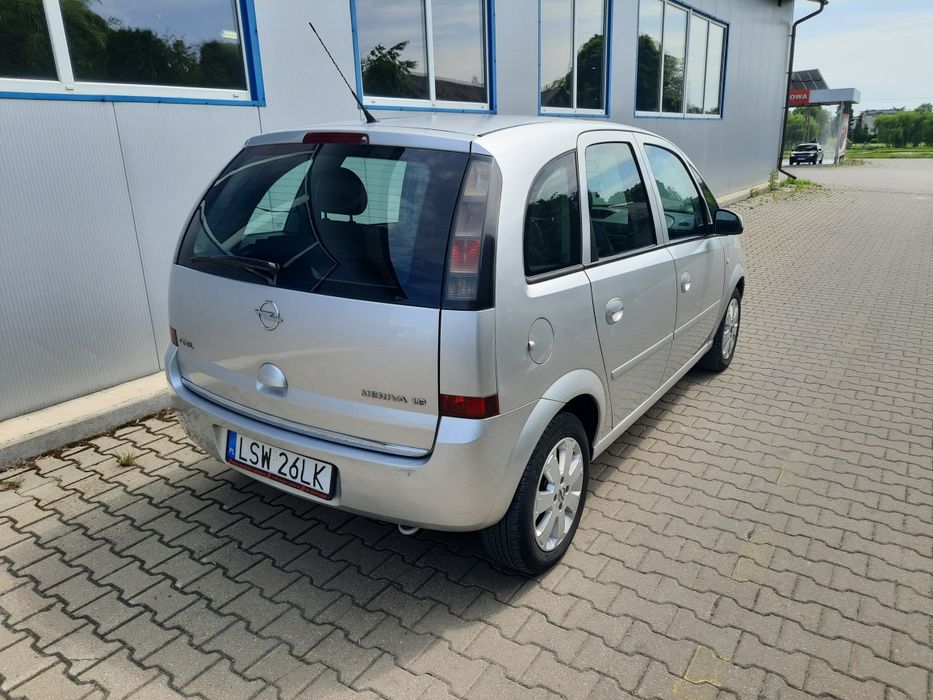Wyprzedaż 1.6 benzyna po lifcie ważne opłaty