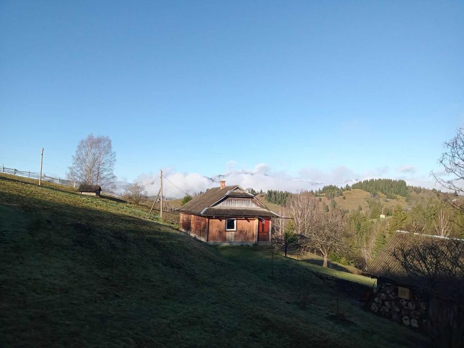 Продаж будинку у горах, с.Довгополе, 85 сот., БЕЗ КОМІСІЇ.