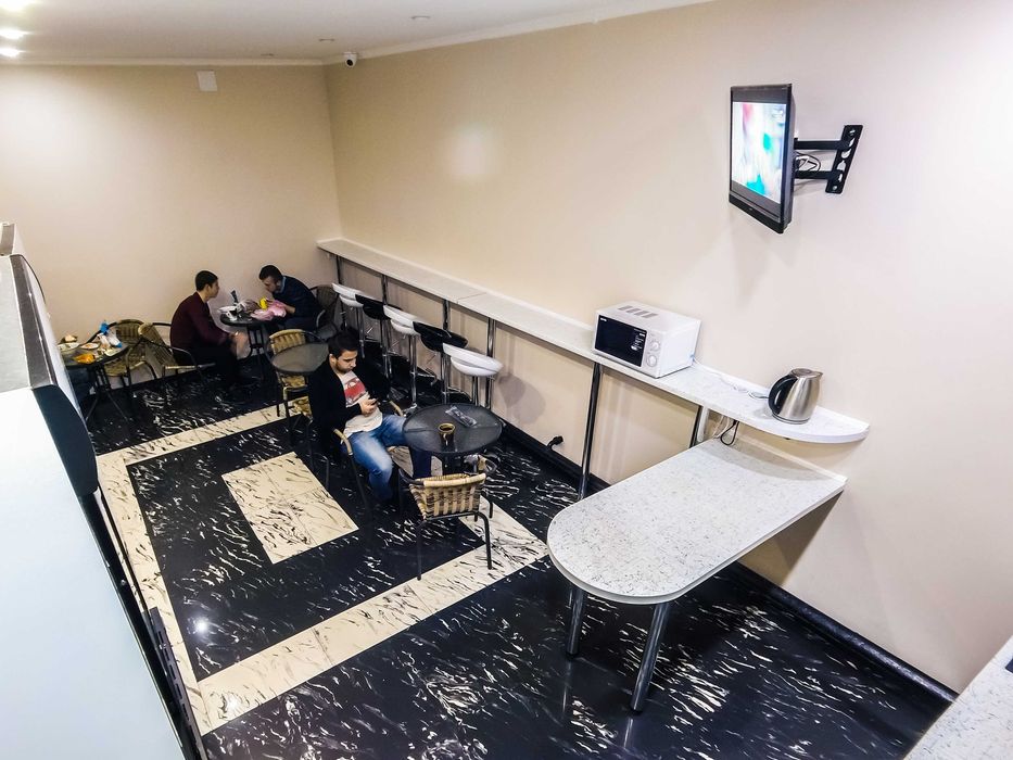 Гуртожиток пр-т Лобановського, Либідська — 1 поверх, зі Світлом!