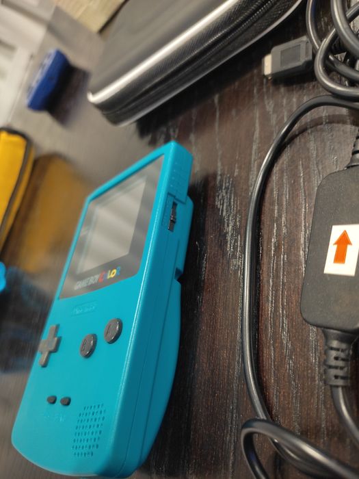 Conjunto Gameboy Color azul com cabo link carregador e bolsa de proteção