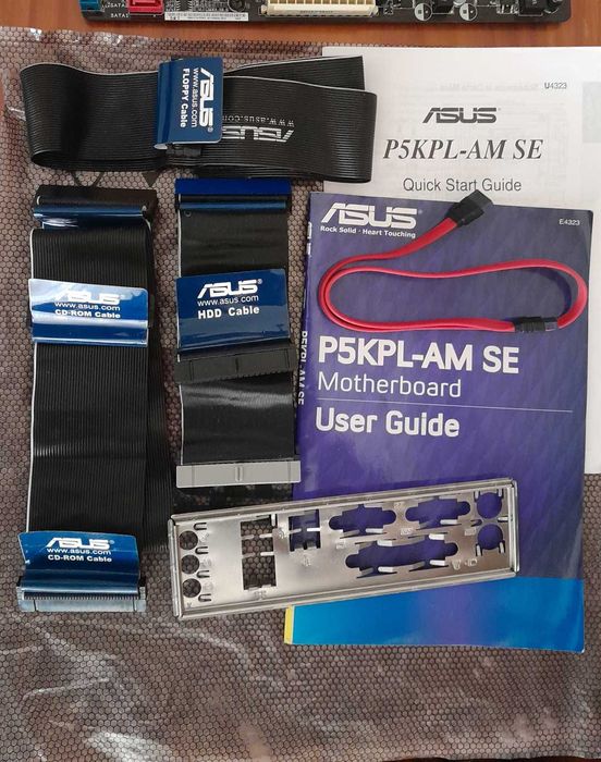 Conjunto Motherboard Asus P5KPL-AM Se + Cpu Intel Dual-Core e5400 + 4GB RAM  (c/ cabos, manuais e espelho)