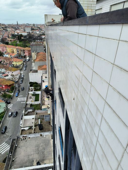 Reparação  e manutenção  condominios e condomínios