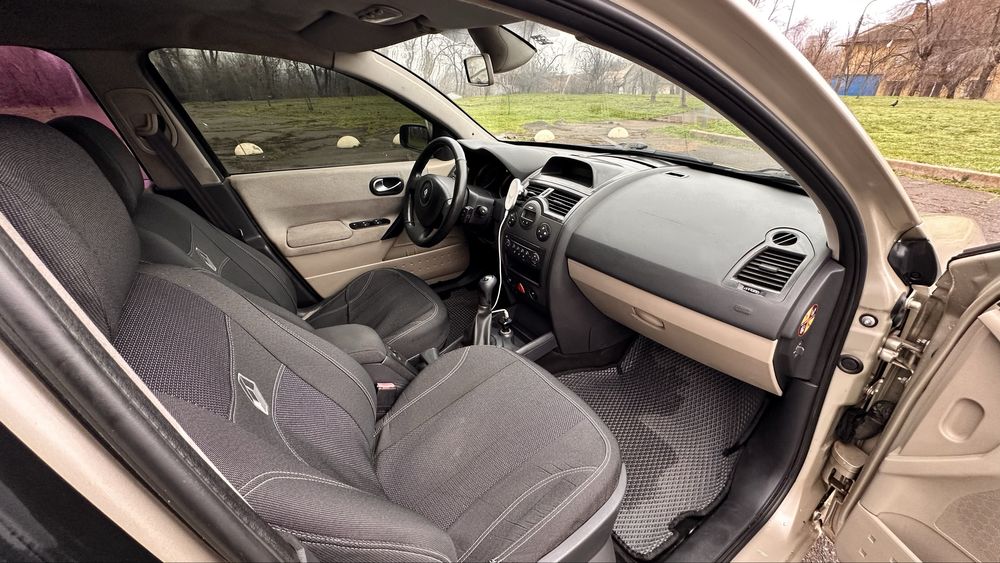 Рено Меган 2. Полностью обслужен