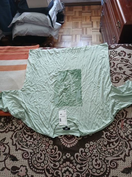 Top C&A verde claro mangas curta XXL