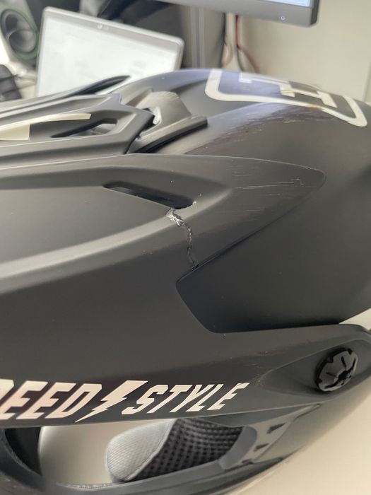 Capacete Bell Full 9 (MIPS protection)