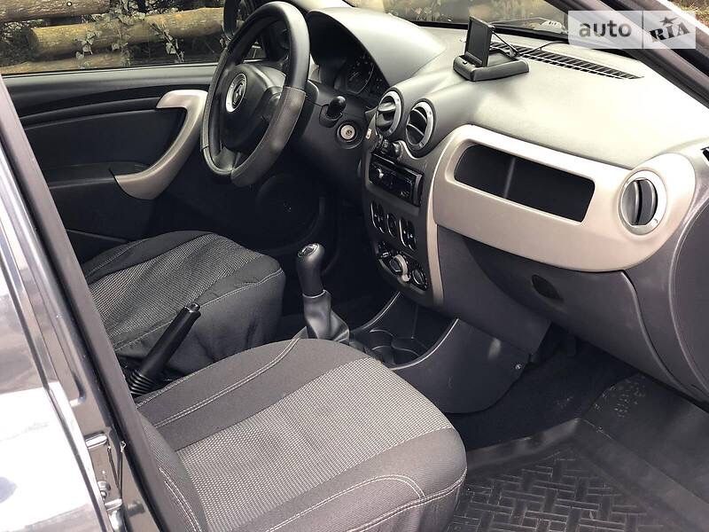 Renault Logan 1.4 ГБО ИДЕАЛ. Рено логан