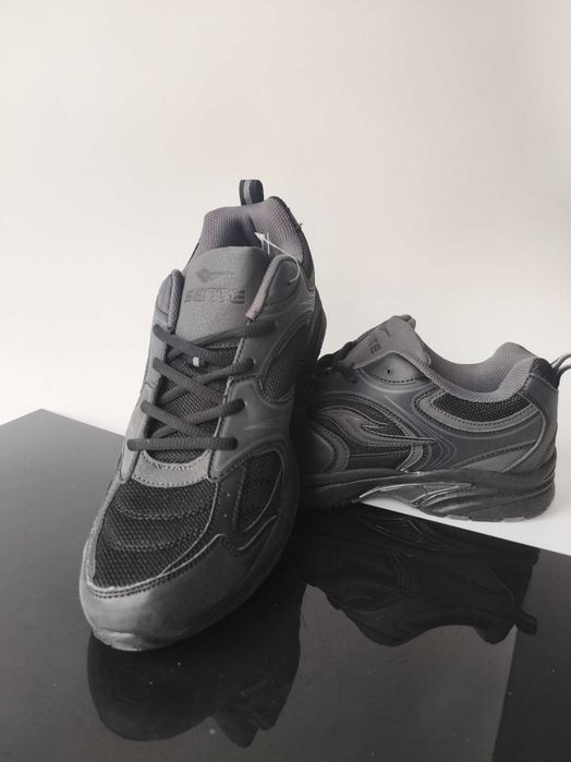 Okazja męskie sportowe buty obuwie 47 nowe czarne