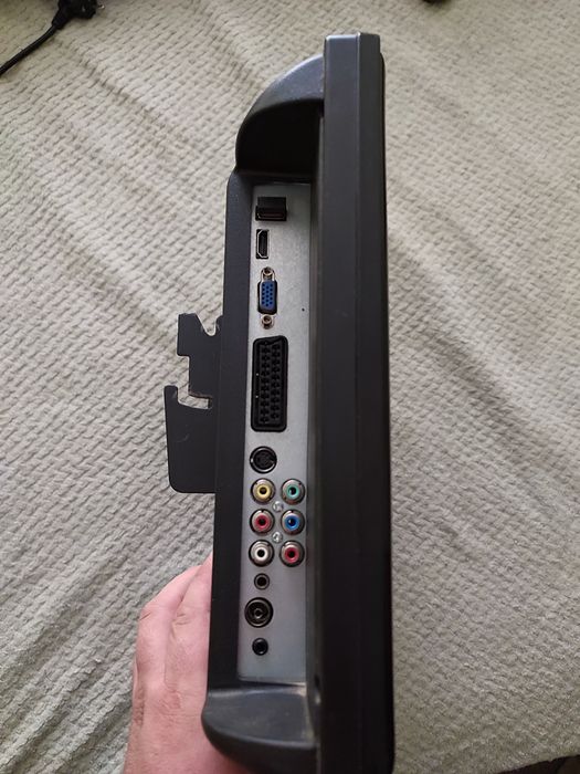 Продам телевизор Bravis