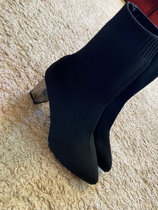 Черевики-ботінки жіночі