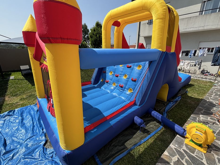 Insuflavel grande para festas