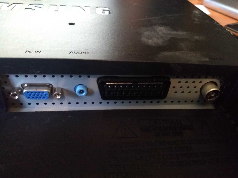 Монітор Samsung Syncmaster 19