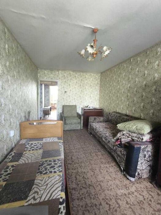 Продам 1 к кв Основа