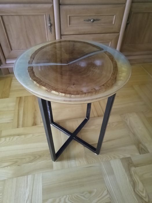 Stolik kawowy, żywica, dębowy