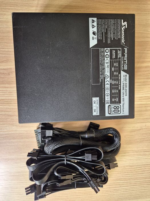 Seasonic Prime Ultra 650 Titanium (SSR-650TR) Блок живлення 650Вт