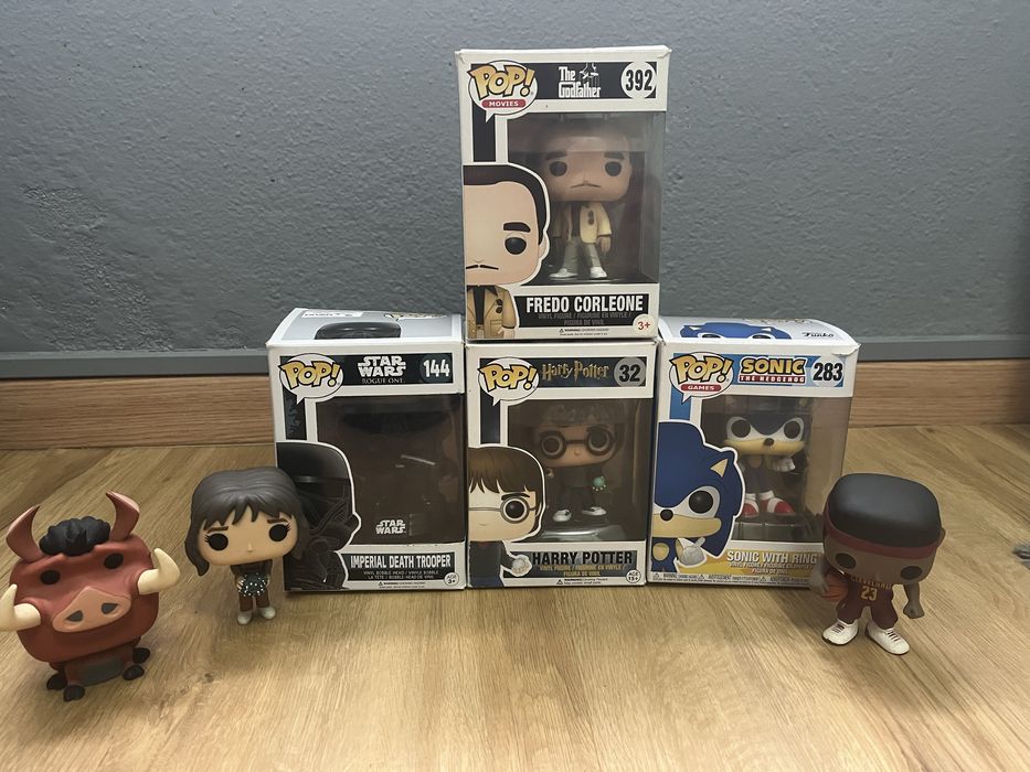 Original Funko Pop Figures – Assorted64738676386434120