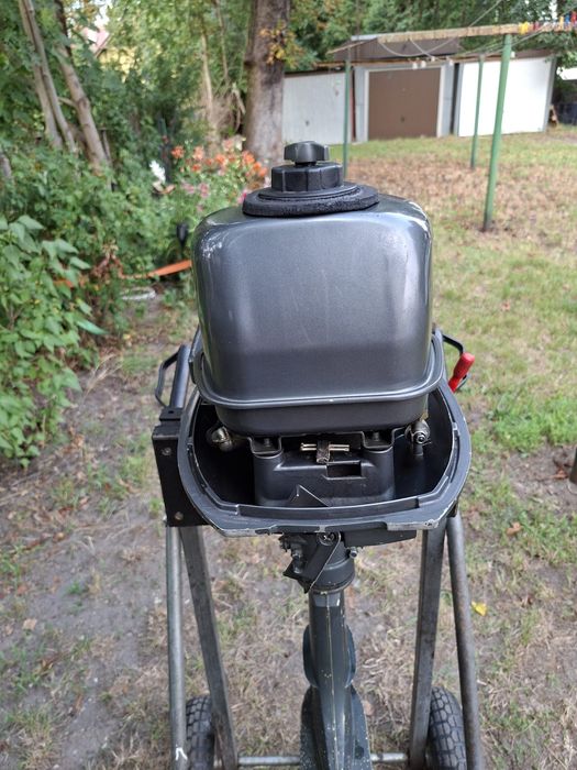Silnik zaburtowy Mariner/Yamaha 4km  2t stopa S krótka