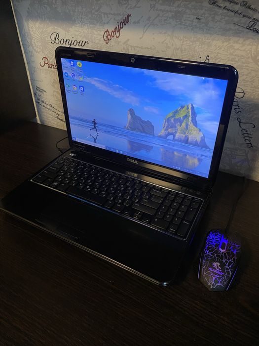 Ігровий ноутбук Dell в ідеальному стані