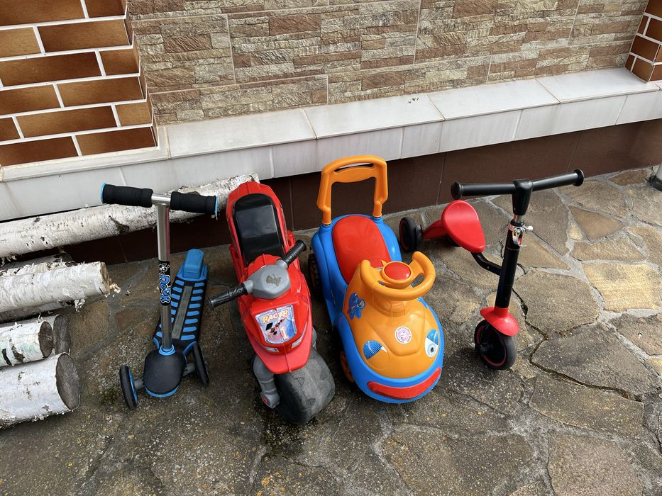 Дитячі самокати, мотоцикл, машинка