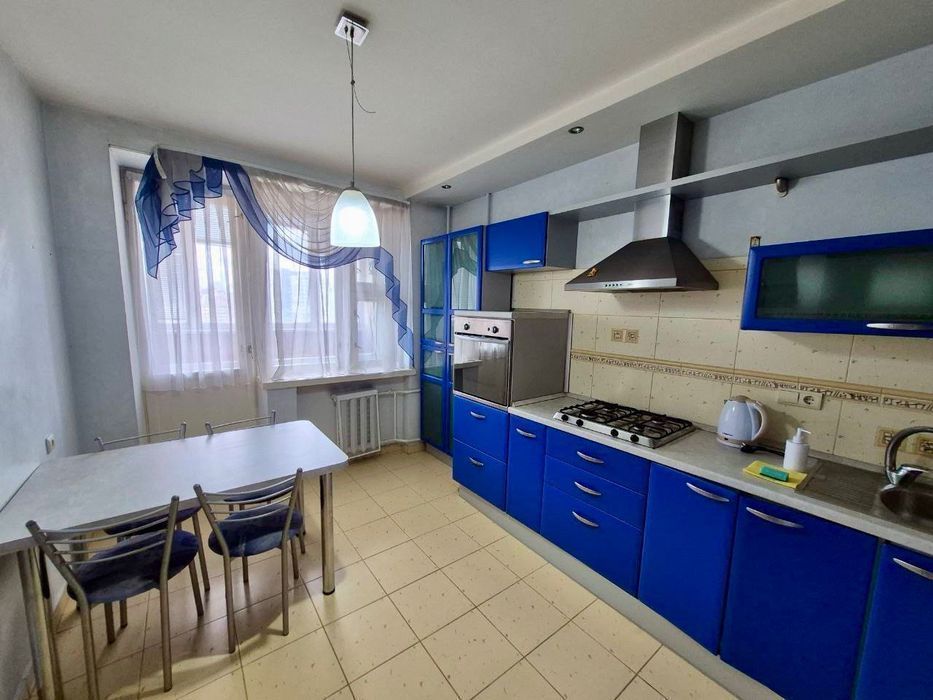 3к Метро Печерская Алмазова Центр Квартира подобово Зараз діє знижка