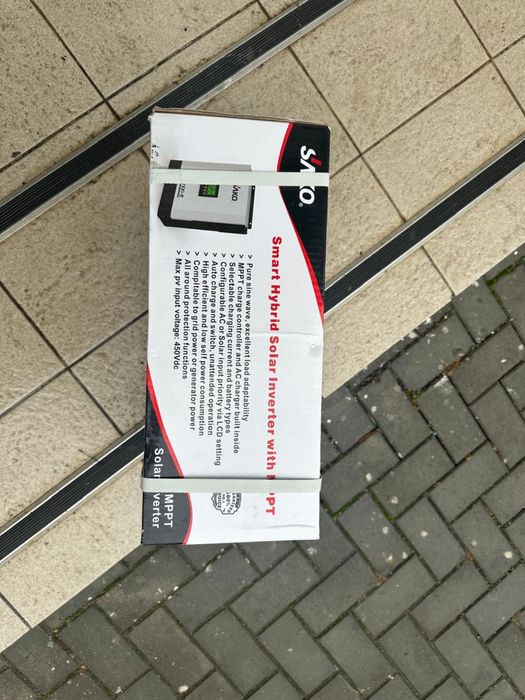 Інвертор гібридний SAKO