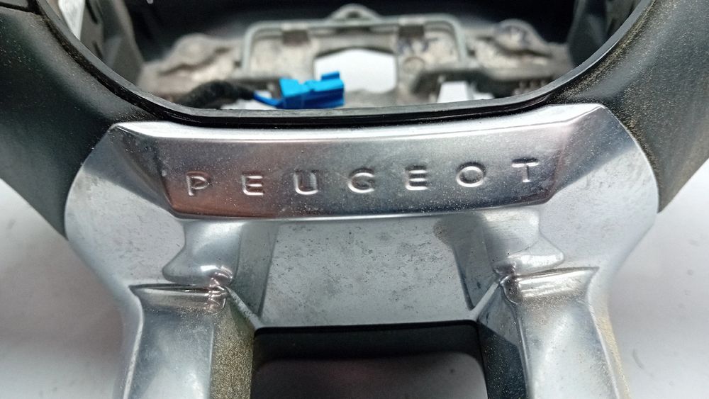 Volante de direção PEUGEOT 2008 I (CU_)
