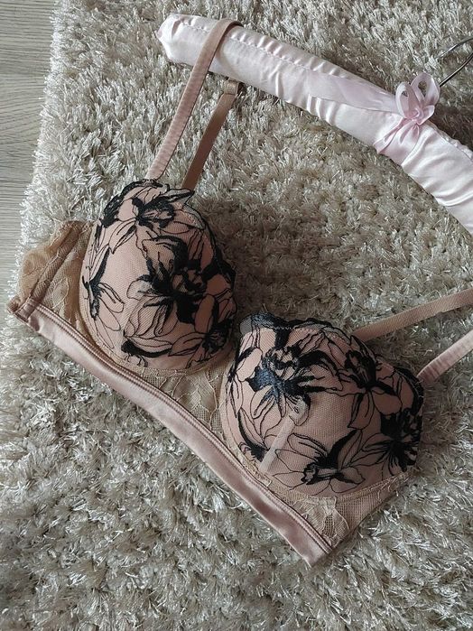 Beżowo-czarny haftowany biustonosz balkonetka Intimissimi 75B