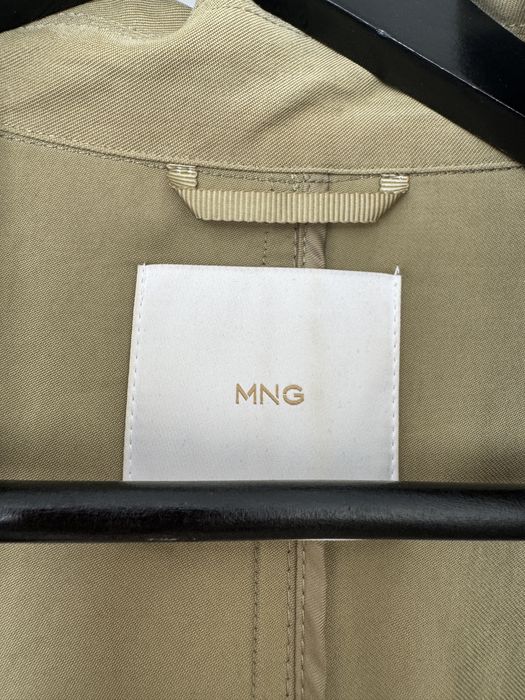Тренч з віскози Mango