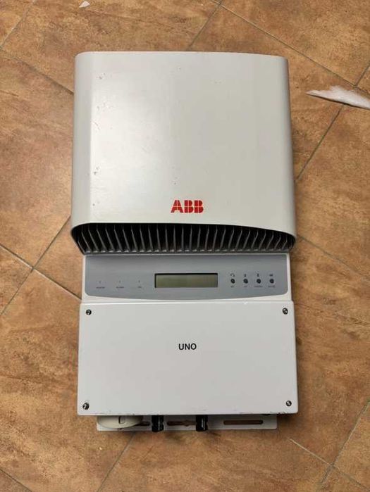 ABB AURORA 4.2 PVI falowin fotowoltaiczny inwerter inverter