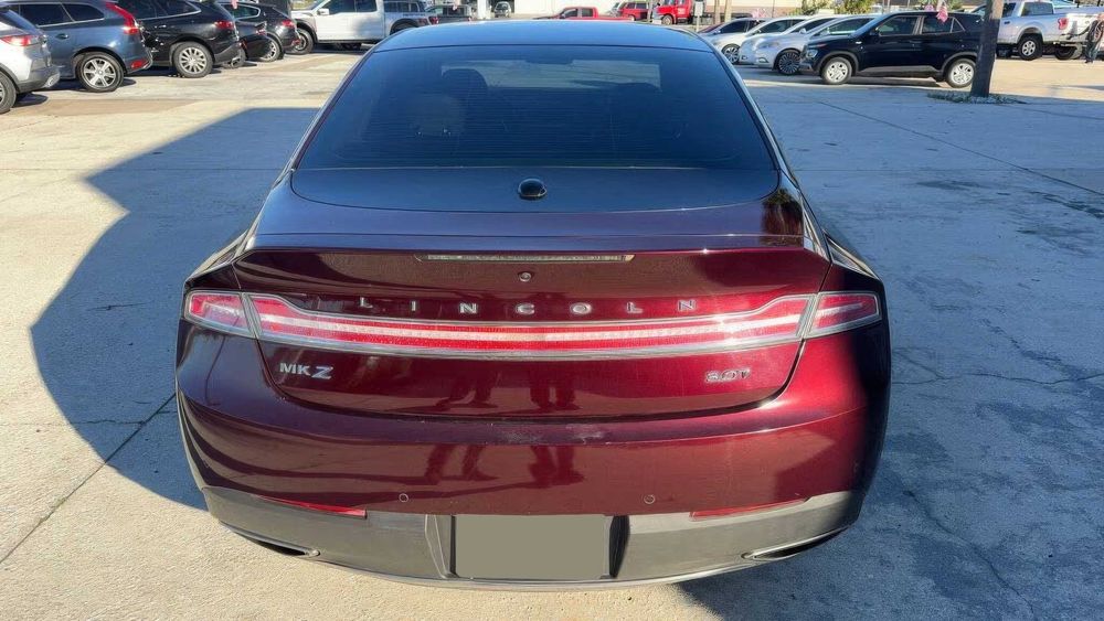 Lincoln MKZ      2018