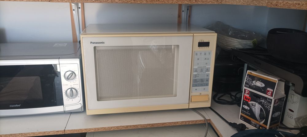 Мікрохвильовка Panasonic Whirlpool з Німеччини
