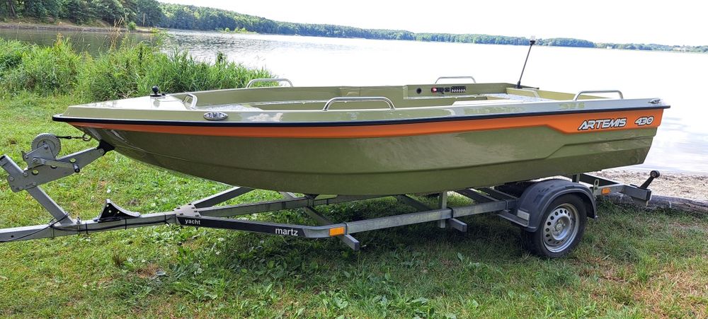 Łódź wędkarska Artemis 430x180