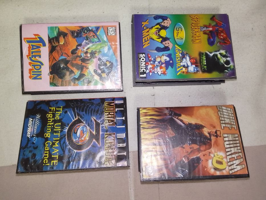 Продам  кейс от Sega игра