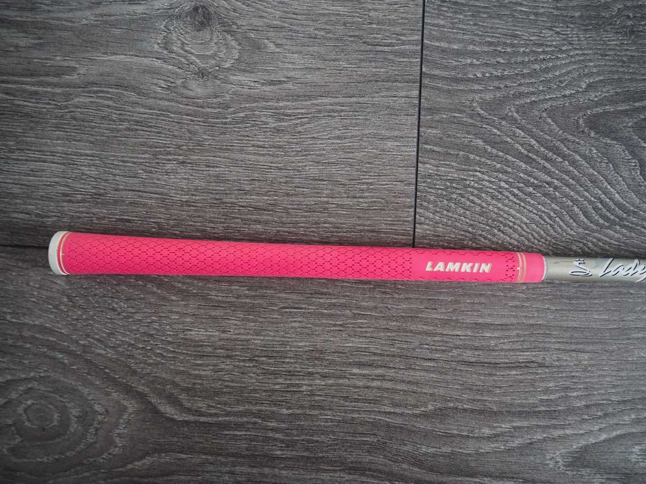 Kij do golfa Cobra Wood 3  Ladys
