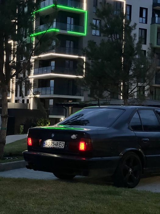 продам BMW e34 525
