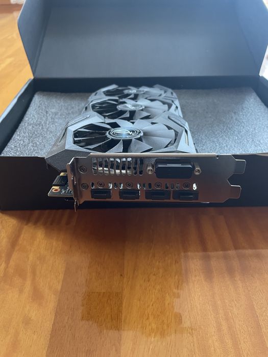 Karta graficzna ASUS ROG Strix GTX 1080 8 GB