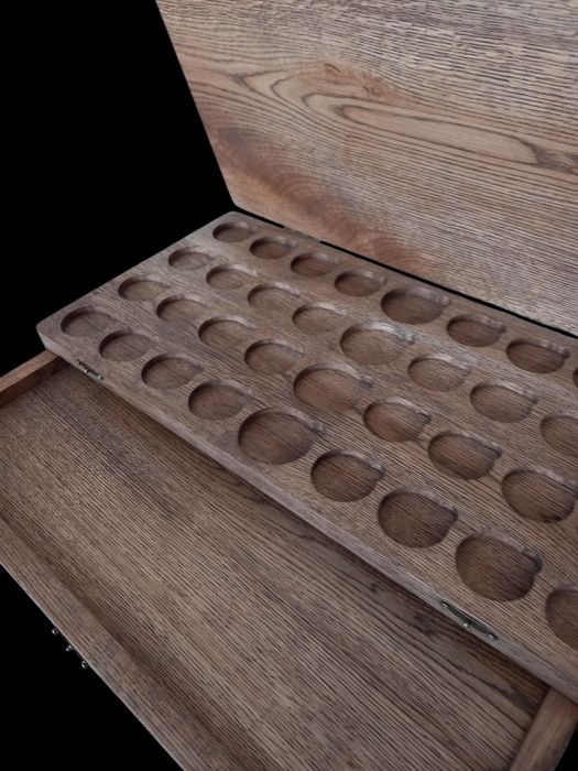 Продам скриньку для монет