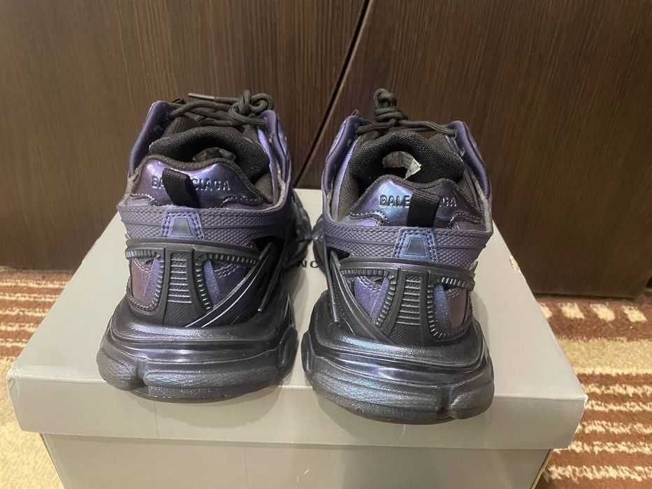Balenciaga track 2