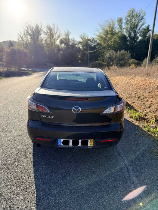 Mazda 3 Sedan 1.6 Diesel (Versão Sport)