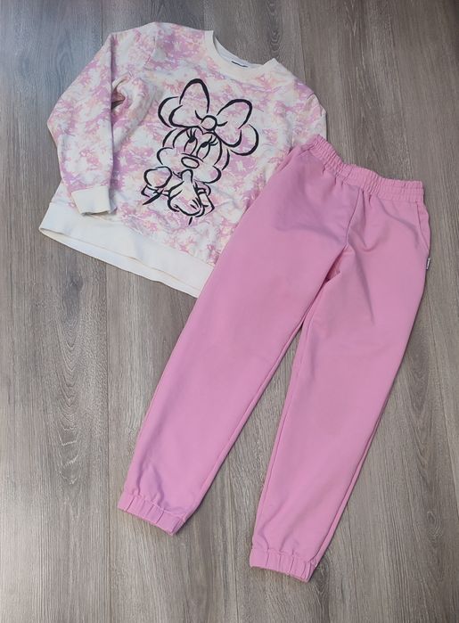 Спортивний костюм для дівчинки