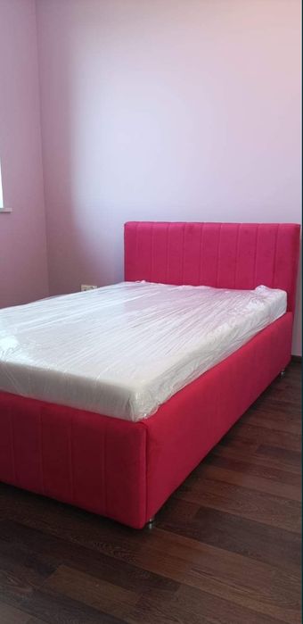 Łóżko tapicerowane duży wybór materiałów i wzorów